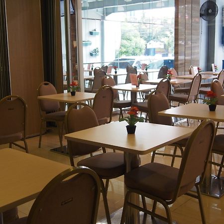 G7 Hotel Jakarta Kültér fotó