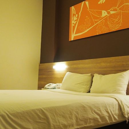 G7 Hotel Jakarta Kültér fotó